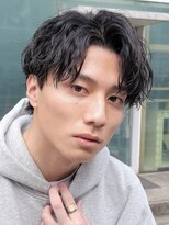 ツイストスパイラルパーマメンズパーマ波巻きパーマツーブロック