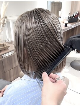 アッシュ 大宮店(Ash) ボブミルクティーバレイヤージュ