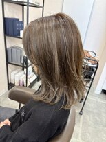 バセット バイ アルター 鎌取店(basset by aL-ter)&nbsp;オリーブベージュ[ミディアムレイヤー]