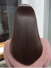 一人ひとりの髪に寄り添う“未来を見据えた髪質改善”【岡崎市/稲熊町/髪質改善/白髪染め/ショートカット】