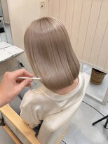 レヴァ(LEVA)&nbsp;【茨木】ハイトーンでも艶髪を維持