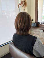 エモーション(Emotion)&nbsp;トップふんわり・毛先外ハネ！今っぽい大人くびれボブレイヤー