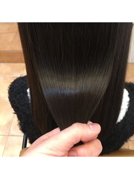 アコンプリッシュ 代官山 恵比寿(accomplish) ミルキーアクアミネコラ