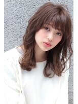 フリーラ 表参道(freera) くびれセミディに無造作カールは王道の可愛さ!