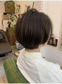 ナチュラルショートヘア