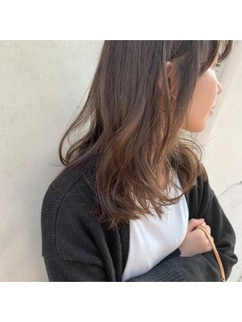 ローネス ギンザ(LONESS ginza) 透明感たっぷりのやわらかベージュ くびれヘア