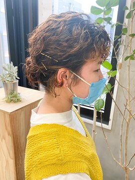 テトヘアー(teto hair) くるくるパーマ　パーマ　強めパーマ　簡単アレンジ