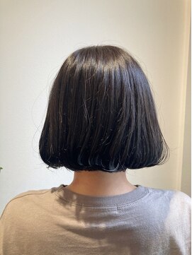 キー(KEY) ツヤ感ボブ