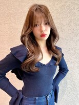 ロンド アンブル 四条烏丸(Lond ambre)&nbsp;中川智帆  レイヤーロング/顔周り/韓国/グレーベージュ