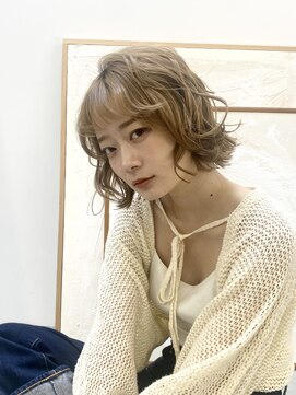 サンクチュアリー ウィズ コネクト(Sanctuary with connect) 切りっぱなしボブ×パーマ風アレンジ