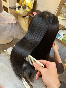 ヘアリゾート粋 ウナム 新宿東口店(enam) 艶髪/髪質改善/ストレート