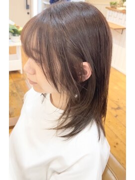 テラス(Terasu) 函館/グレージュカラー/透明感/つや髪