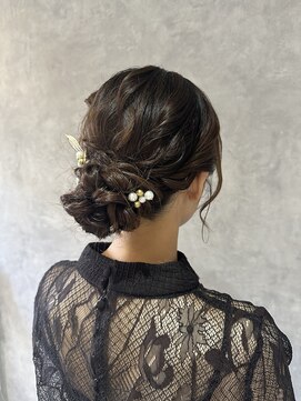 ブレス 横浜(bless) ふわふわシニヨン♪