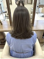 ザック ヴィ(ZACC vie) レイヤーカット/セミロング/艶カラー/学割U24