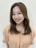 ピークアブー アヴェダ アトレ恵比寿(PEEK-A-BOO AVEDA)&nbsp;大人可愛い顔周りレイヤーミディアム　韓国巻きブロンドベージュ