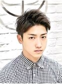 ツーブロックアップバング刈り上げショート束感短髪ビジネス床屋