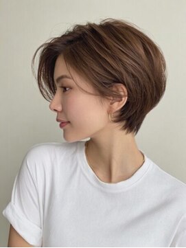 レリーノーブル 西宮北口(RelyNoble) 丸みショート×明るめベージュで華やか＆上品[西宮北口]