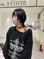 ビーハイブアヴェダ PARCO2店(BEHIVE AVEDA)&nbsp;中性ウルフ【三橋由奈】