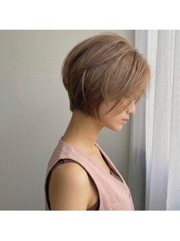 リミ(LIMI)の写真/【白髪抑制カラー】が大好評。10年先もカラーを楽しむために、髪質改善しながら白髪抑制をしませんか？