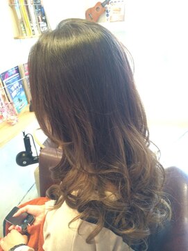 ジールヘアー(zeal hair) ぐらでいーーーしょん