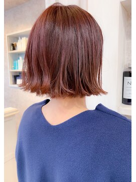 キャアリー(Caary) 福山キャアリーでブリーチなし大人ピンクカラー外ハネボブ