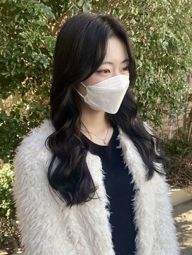 サンバイセライロ 千葉(SAN. by celilo) ヨシンモリ韓国ヘア×ブルーブラック【佐藤詩門】