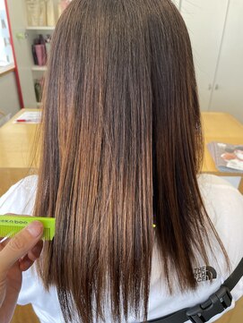 りんごの木 篠ノ井駅前店 髪質改善ストレート