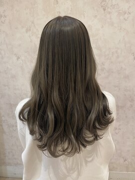 ラボヌールヘアー オリビエ 北千住店(La Bonheur hair Olivier) カーキグレージュ【OZAWA】