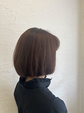 ティーティー(tee/tee) 丸みボブ