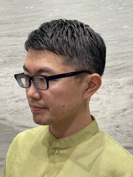 ヨシザワインク プレミアム 横浜 桜木町店(YOSHIZAWA Inc. PREMIUM) 刈り上げアップバング