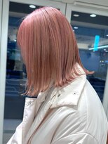 ガーデンヨコハマ(GARDEN YOKOHAMA) ハイトーンピンクベージュ似合わせカットミディアムボブブリーチ