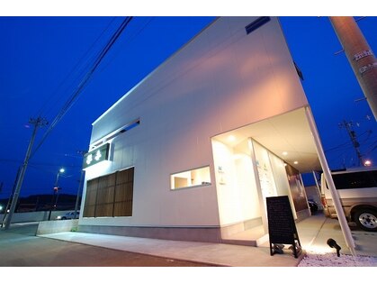 サンバス 津幡店(Sunbath)の写真