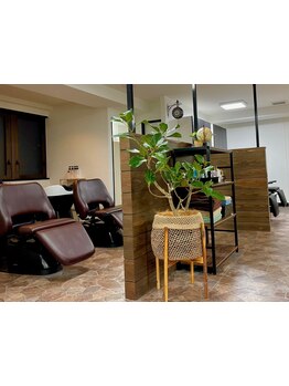 炭酸美容液ヘッドスパで地肌からキレイに☆潤いたっぷりの美髪になれる！『夢シャンプー』でリラックス♪