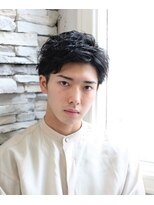 ルーツ(ROOTS)&nbsp;ニュアンスパーマでつくる浮かせバングショート