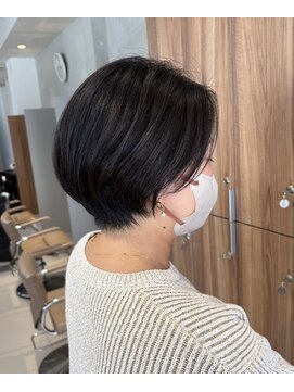 ガリカ 博多(Gallica) <ゲスト>黒髪と相性◎シルエットのきれいな大人ショート