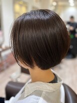 ルシードスタイル クリザンテーム 大人の上品ショートボブ