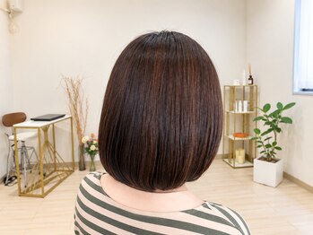 ビューティー サロン エレガンス(BEAUTY SALON ELEGANCE)の写真/【当日予約OK】白髪・うねりでお悩みの大人女性へ!貸切マンツーマンで叶える本気の白髪ぼかし&髪質改善