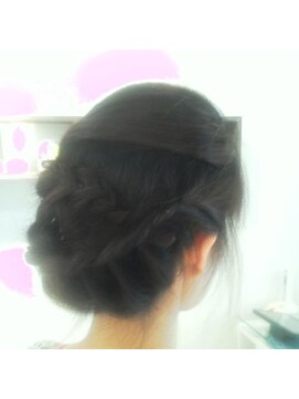 アフロディーテ(hair make aphrodite) 編みこみヘアー