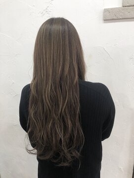 エルズ 大宮店(ailes) ハイライトカラー［大宮/大宮駅/大宮ショート/パーマ/ショート］