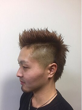 ビービースペースゼロワン(B.B SPACE01) ツーブロック/ビジネス/かき上げ/コンマヘア/ツイストパーマ