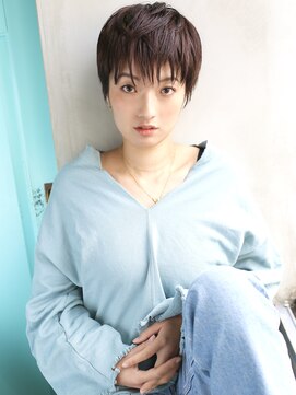 バース(BIRTH) 天神【BIRTH】大人ベリーショート