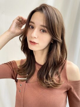 アフロートリノ(AFLOAT Leino) 吉武満里奈20代30代40代韓国レイヤーカールミディアムセミディ