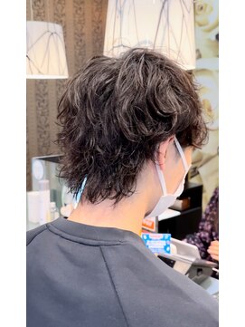 アース 名駅サンクチュアリ(HAIR&MAKE EARTH) ウルフヘアの初心者にもおすすめ簡単スタイリングパーマ