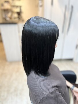 リリー(Lily) 縮毛矯正で叶うツヤサラ髪
