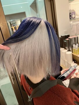 コワファーストナガサキシャンプーボーイ(COIFF1RST NAGASAKI SHAMPOO BOY) 長崎 ネイビーブルー ホワイトカラー