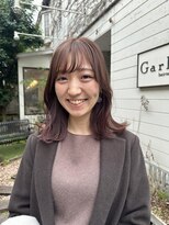 ピンクベージュカラー