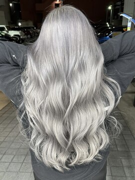 リノート バイ エゴル 名古屋(LINOET by ENGOL) ハイトーンカラー/シルバーカラー