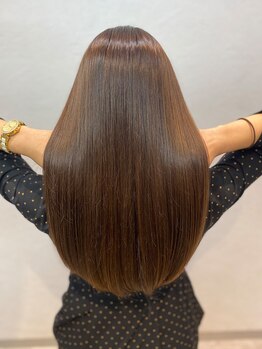 カルフールロコ キョウゴク八潮店(Carrefour LOCO)の写真/【八潮駅徒歩3分】上質で思わず触れたくなる艶髪。貴方に合わせたオートクチュールな髪質改善を提案します