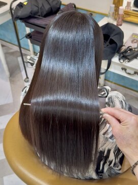 ロンドアベニール 北千住(Lond avenir) ブリーチなしチェリーブラウン髪質改善縮毛矯正酸性ストレート