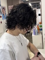 波巻きパーマメンズツイストスパイラルパーマセンターパート